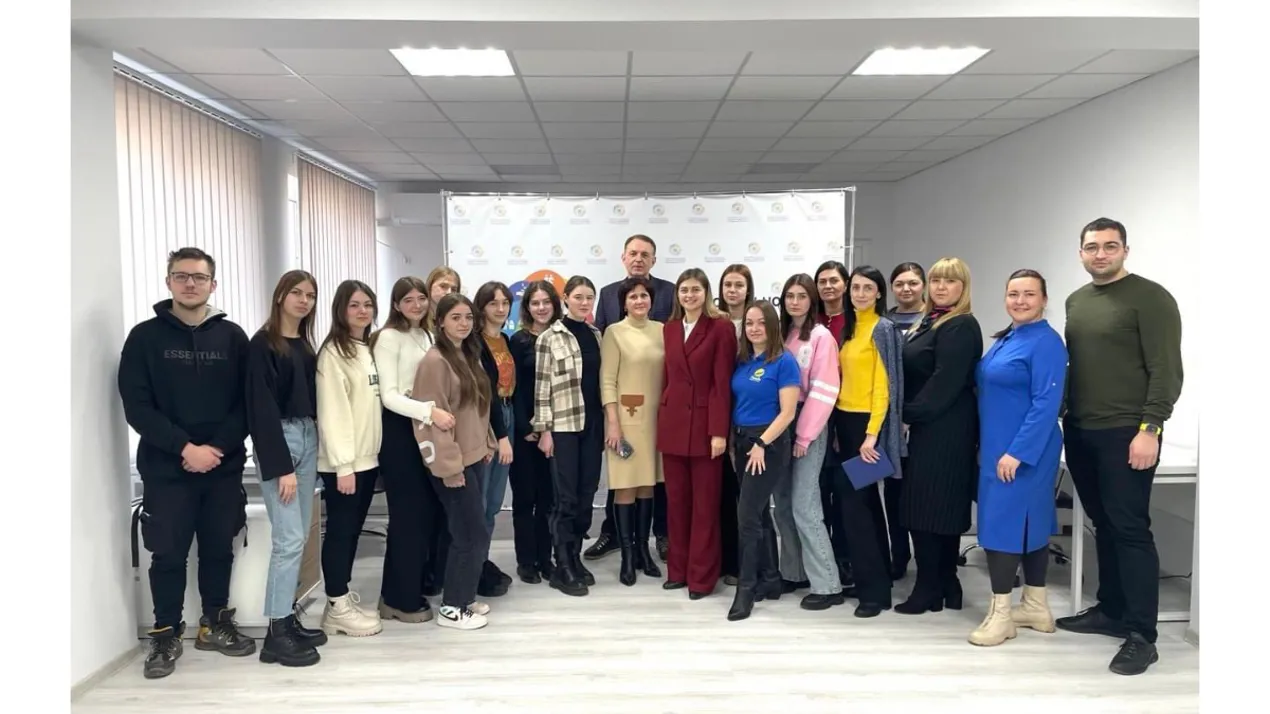 Зустріч студентів з очільниками головних відомств і установ області
