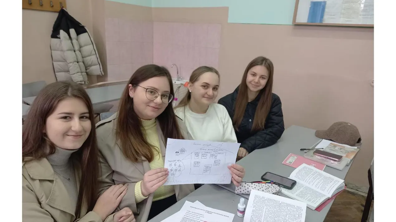 Поєднання традиційних і сучасних підходів у навчанні як ключ до успіху