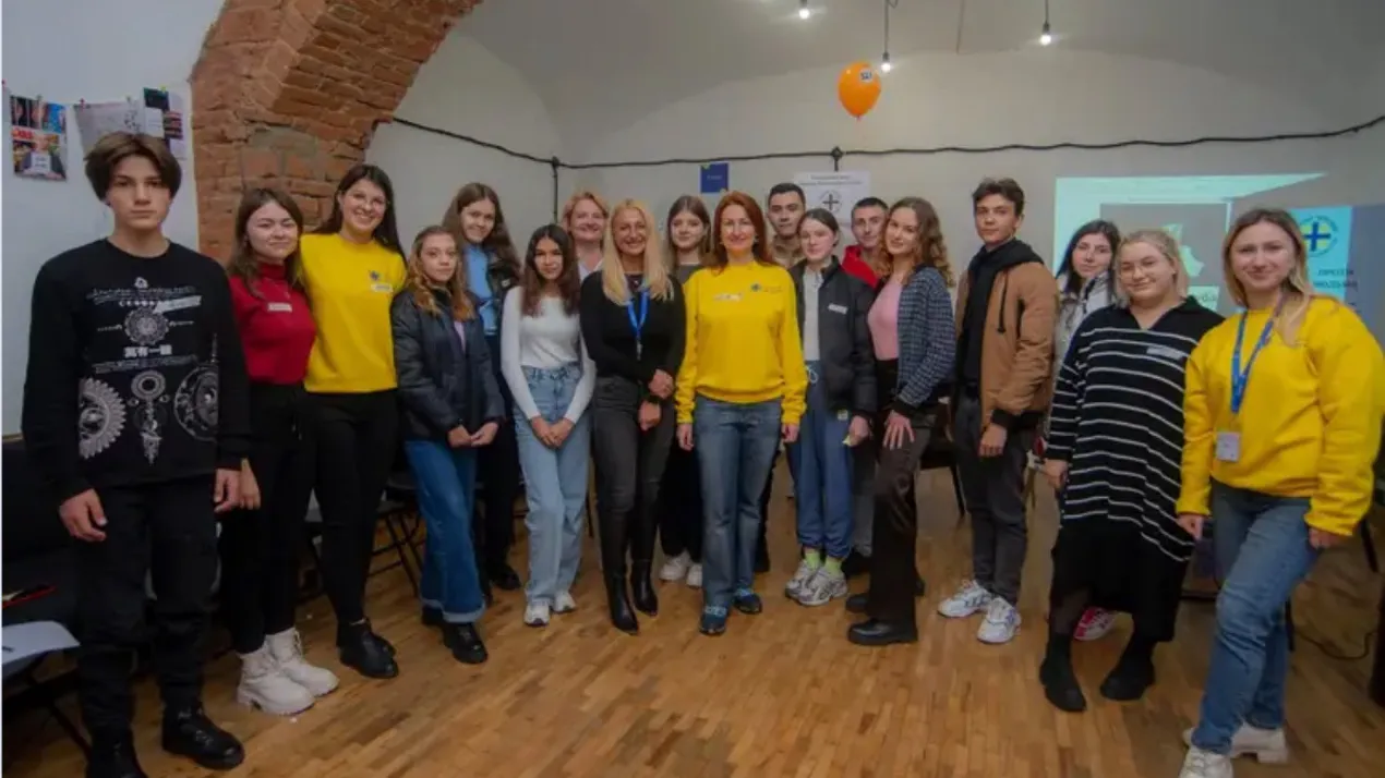 Позитивний тренінг на серйозну тему