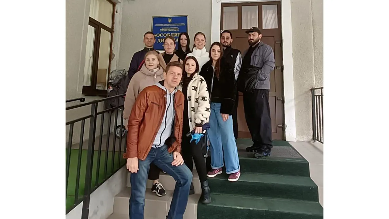 Студенти спеціальностей "Соціальна робота" та "Соціальне забезпечення" відвідали Буковинський центр реабілітації для дітей з інвалідністю "Особлива дитина"