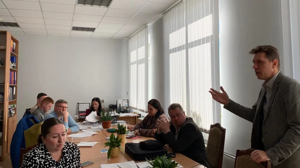 Попередній захист кваліфікаційних робіт: оцінка якості та рекомендації для покращення
